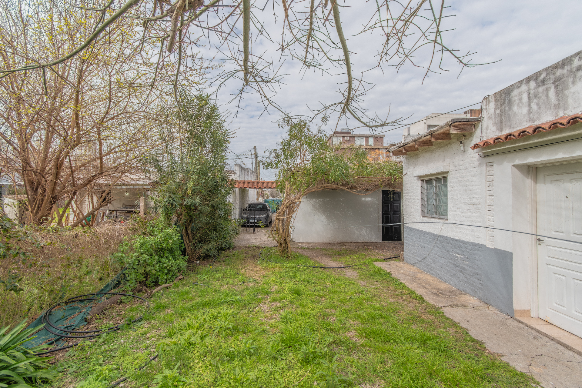 Luis Battaglia 661 - 21
